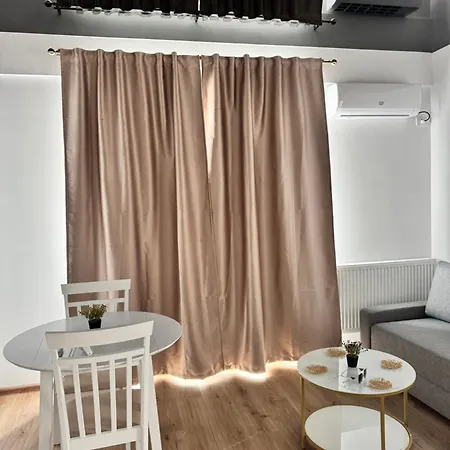 Isabela Apartment *